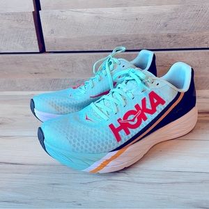 Hoka Rocket X